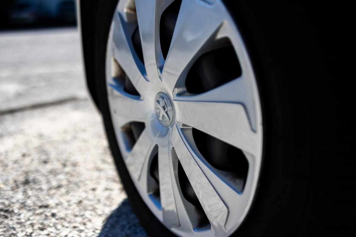 peugeot-108-1-0-vti-2019-gasolina-998cc