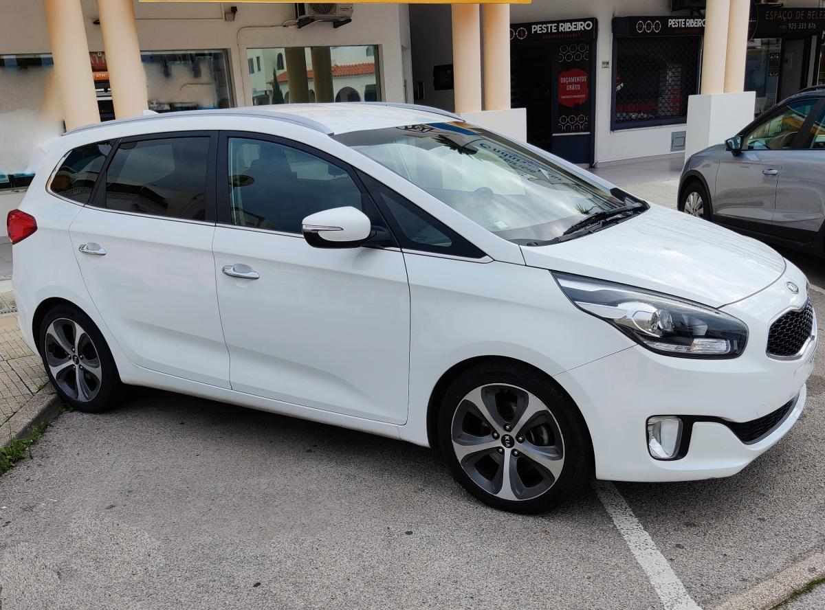 kia-carens-1-7-crdi-2016-diesel-1685cc