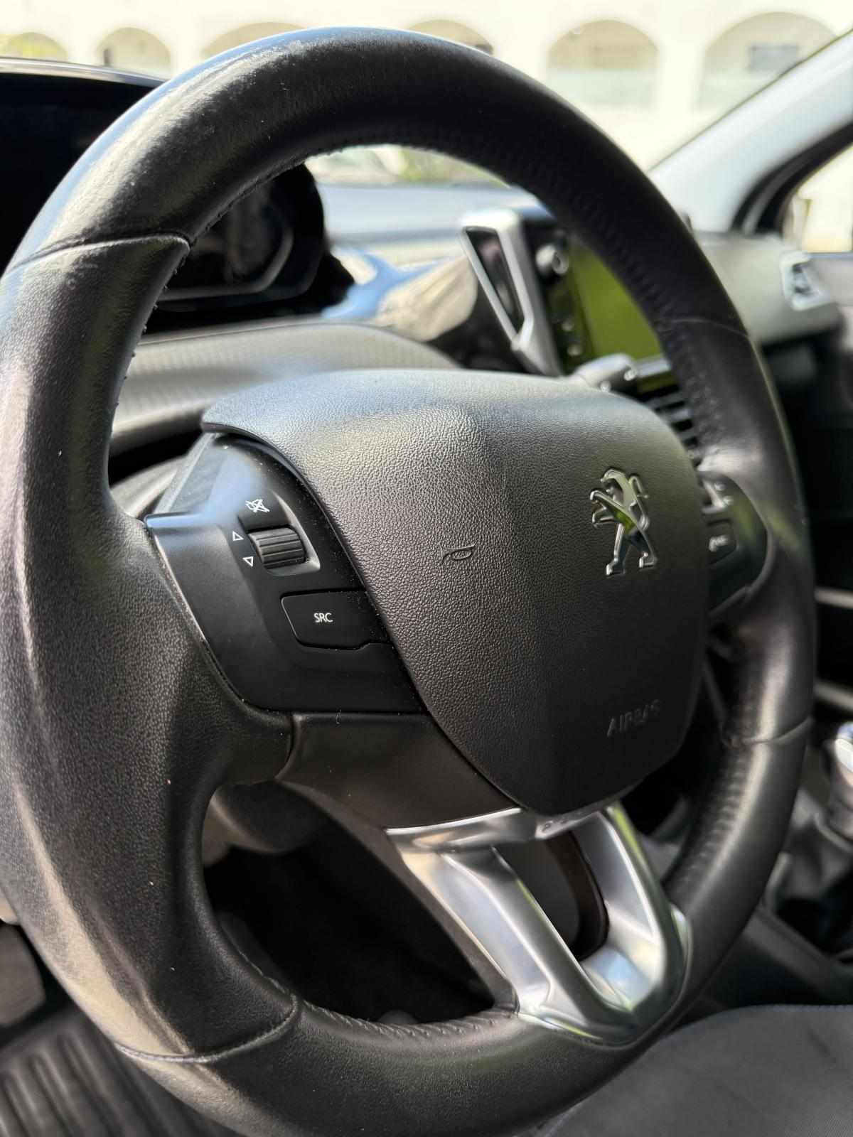 peugeot-208-1-2-vti-2019-gasolina-1199cc