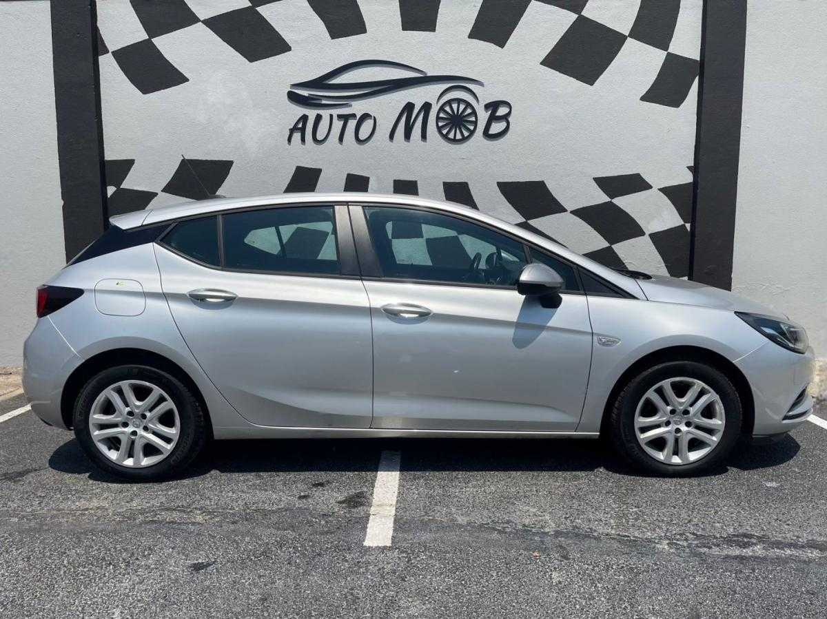 opel-astra-2019-diesel-1598cc