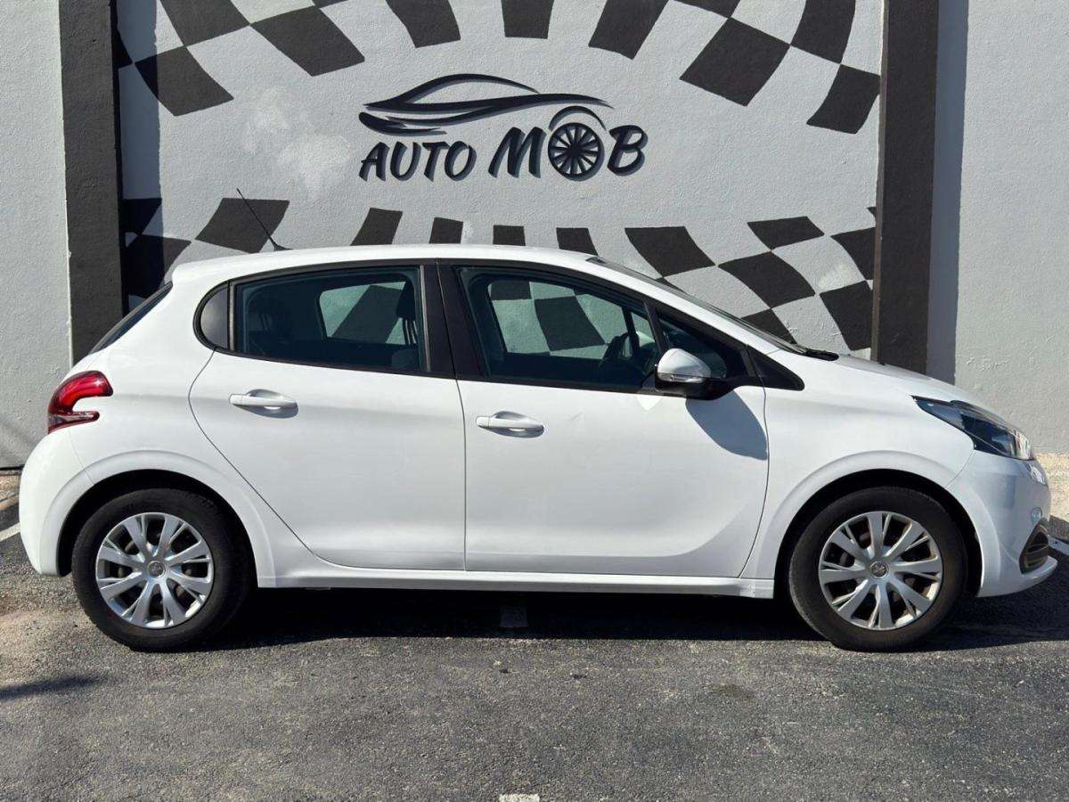 peugeot-208-2019-gasolina-1199cc