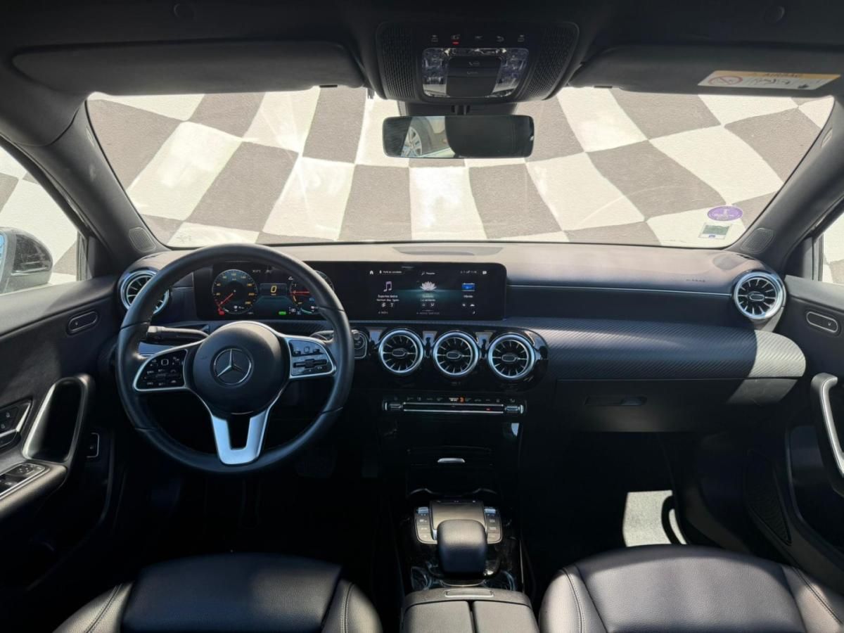 mercedes-benz-classe-a-2022-hibrido-1332cc