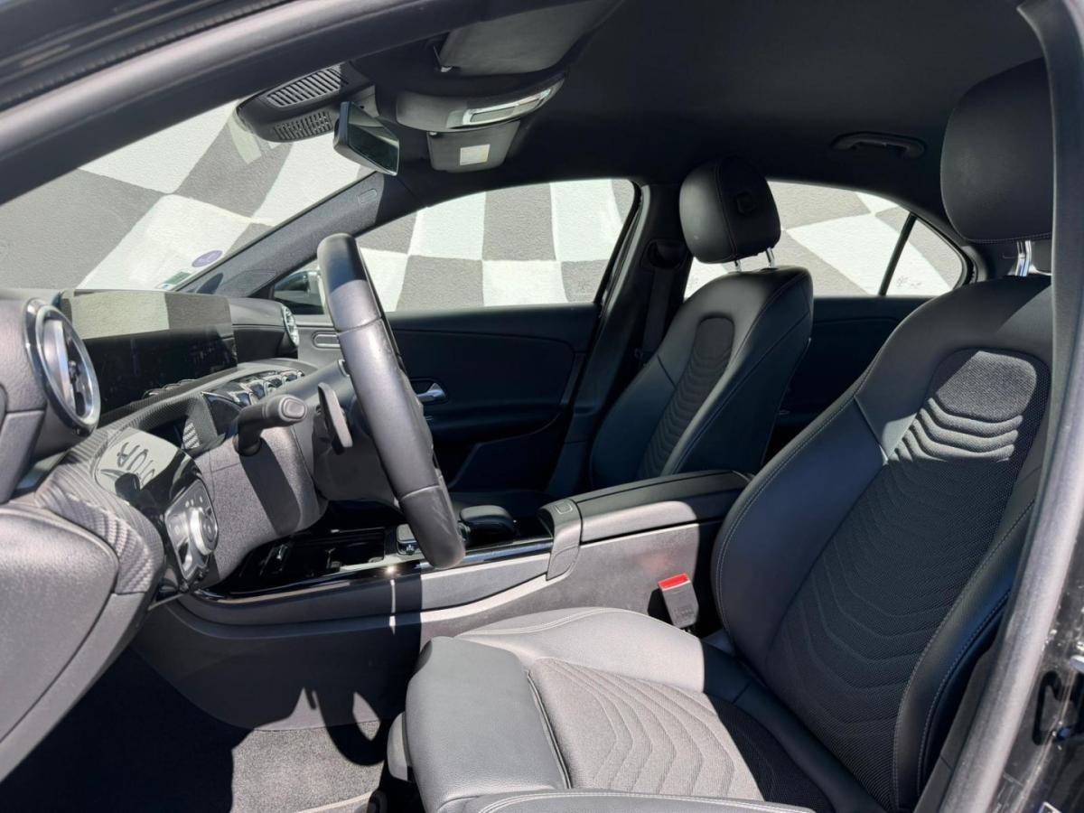 mercedes-benz-classe-a-2022-hibrido-1332cc