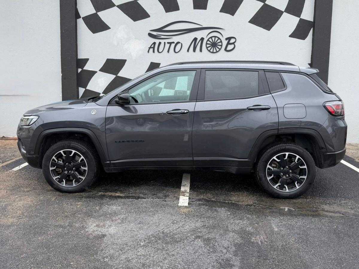 jeep-compass-2022-hibrido-1332cc