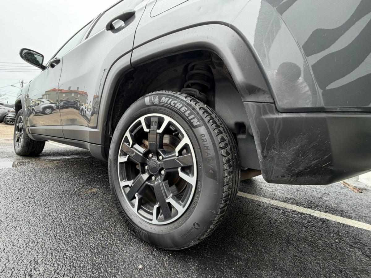 jeep-compass-2022-hibrido-1332cc
