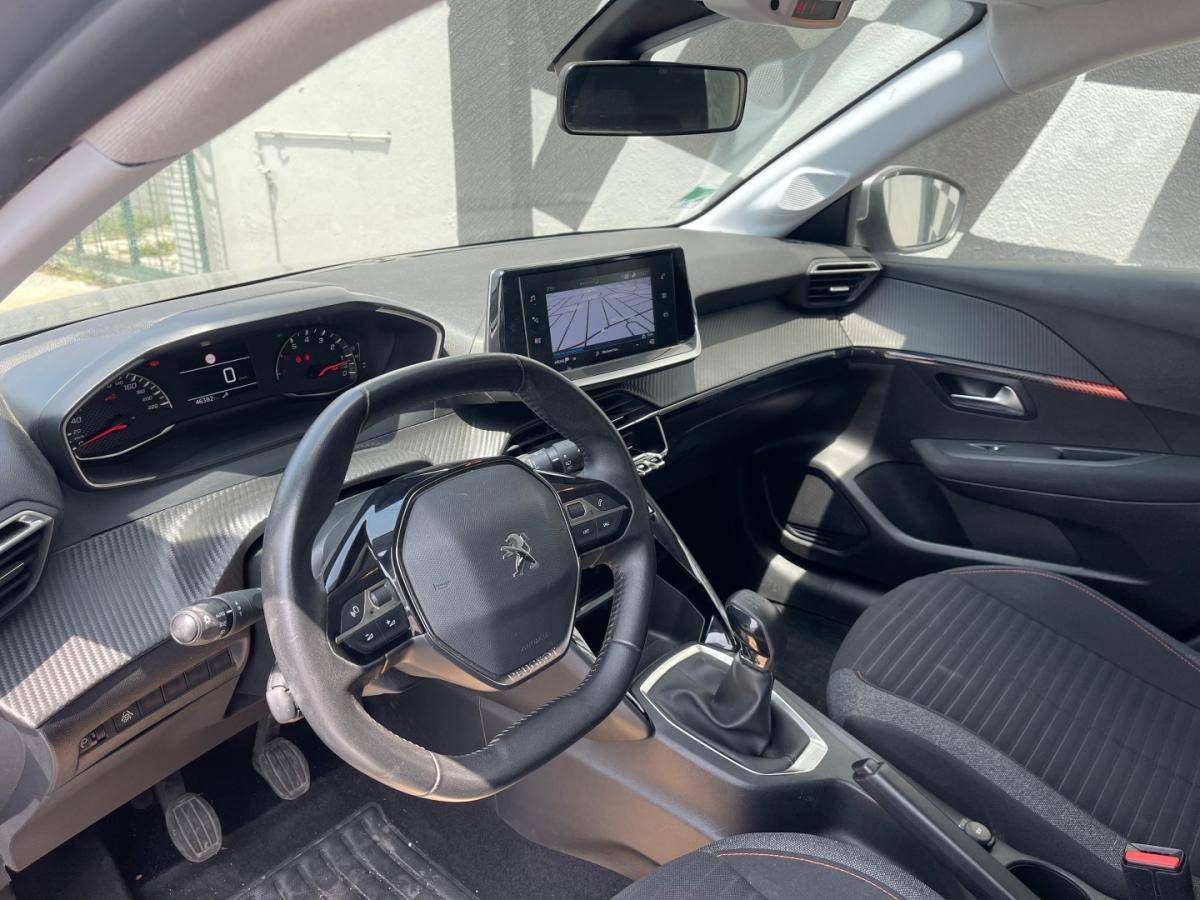 peugeot-208-2022-gasolina-1199cc