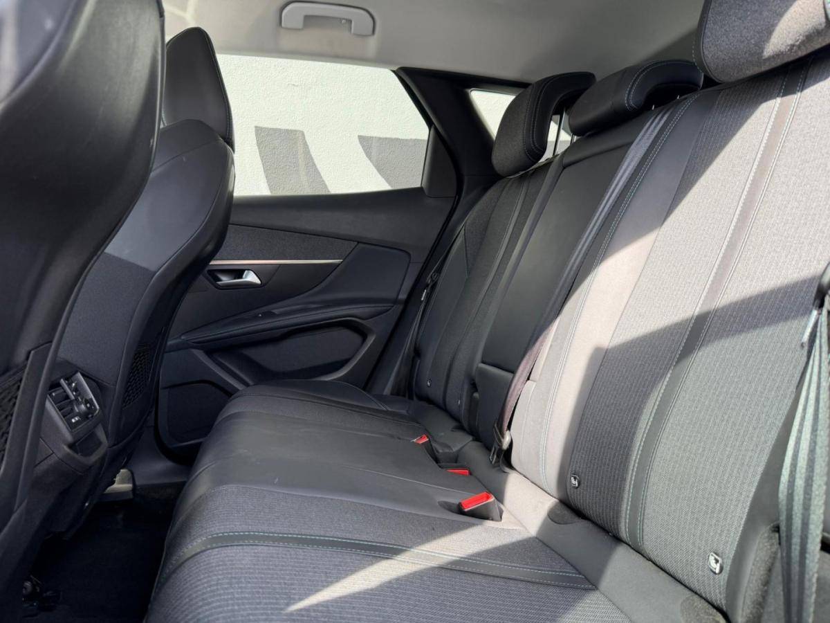 peugeot-3008-2022-gasolina-1199cc