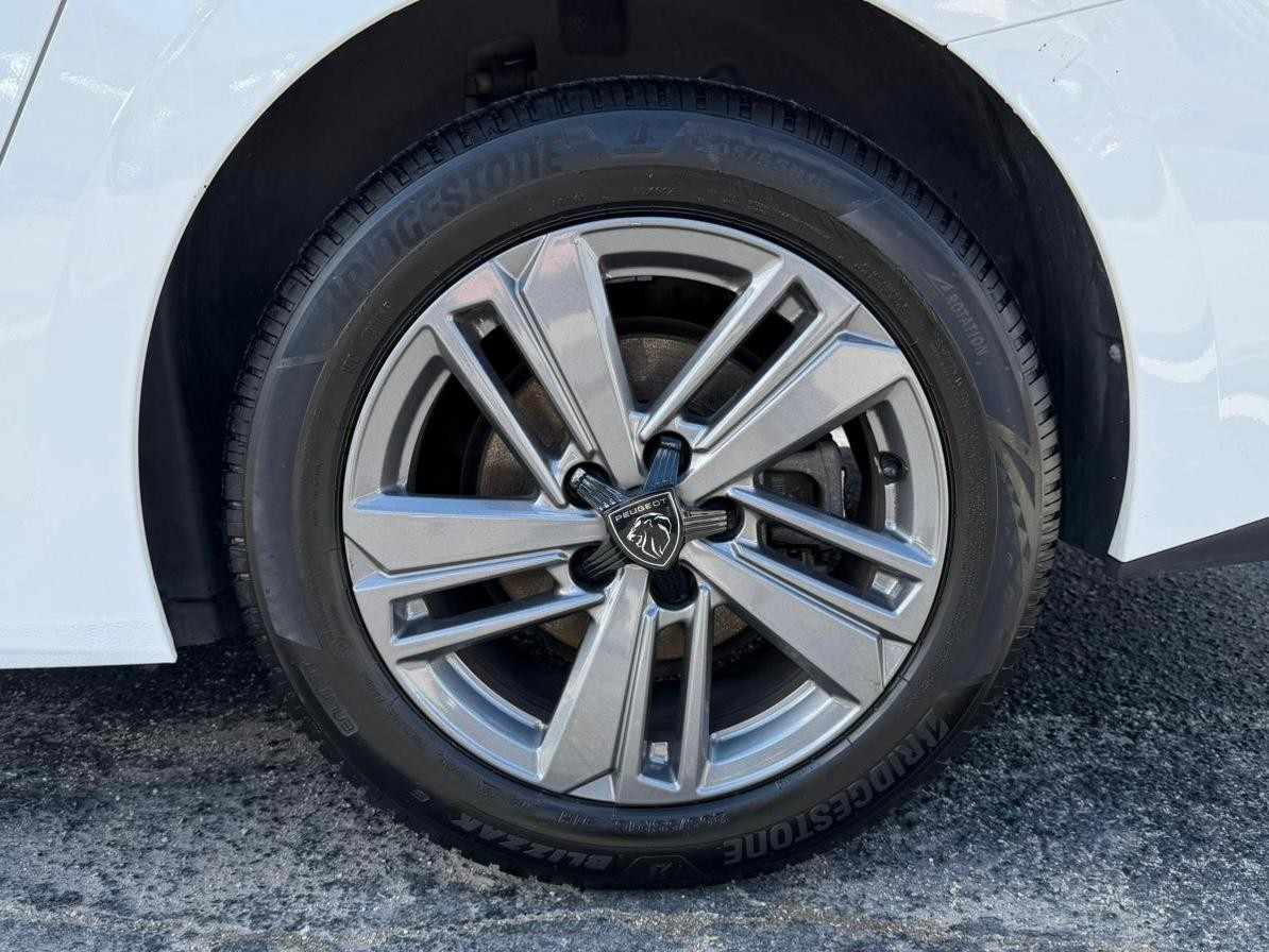 peugeot-308-sw-2022-diesel-1499cc