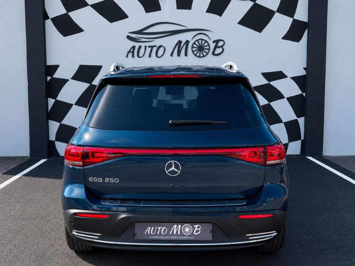 mercedes-benz-eqb-2023-eletrico-0cc
