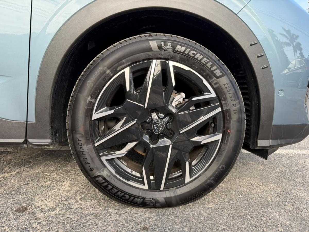 peugeot-3008-2025-hibrido-1200cc