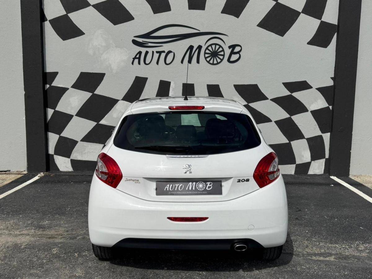 peugeot-208-2013-gasolina-1199cc