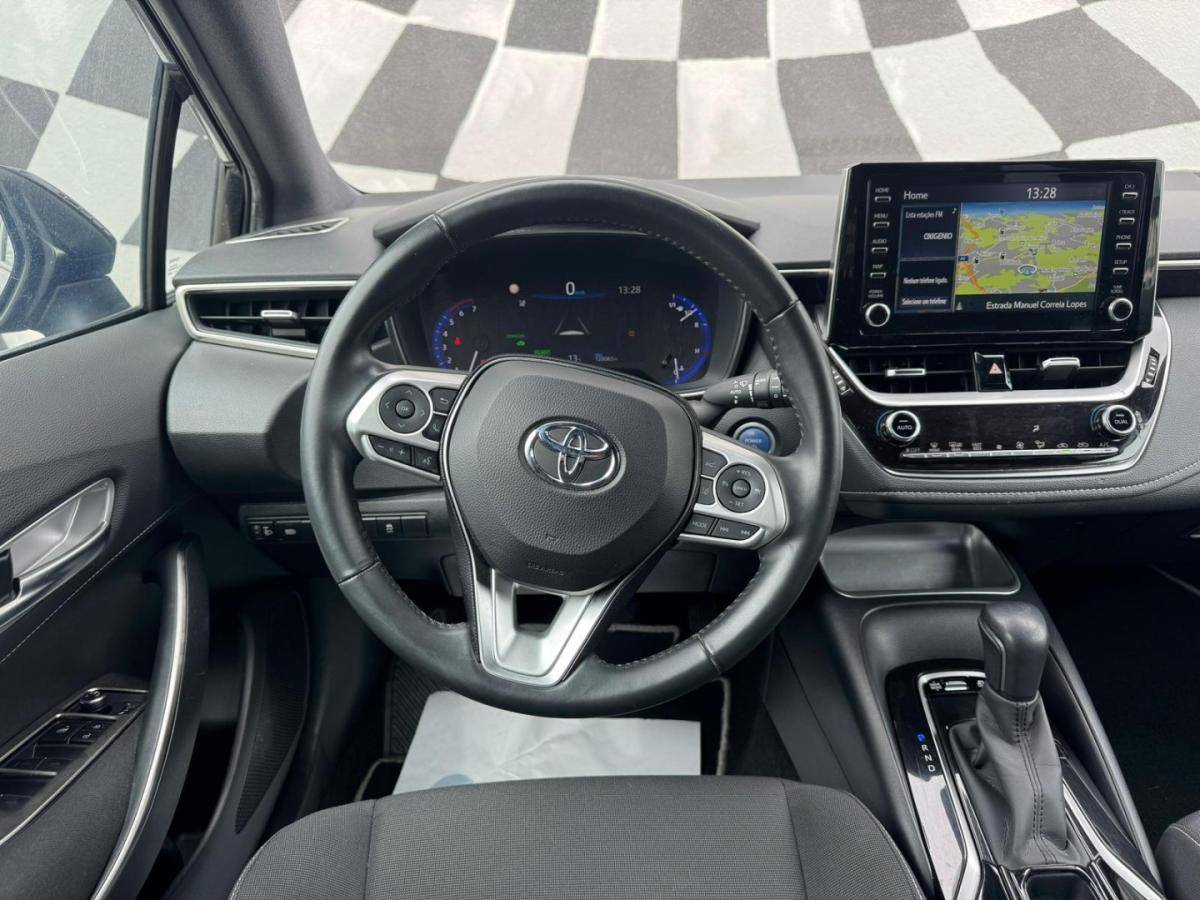 toyota-corolla-2019-hibrido-1798cc