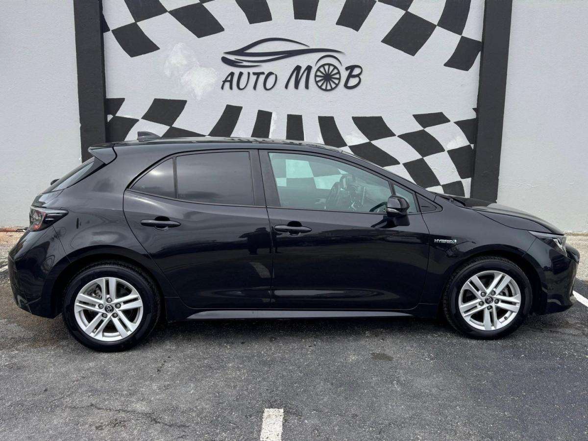 toyota-corolla-2019-hibrido-1798cc