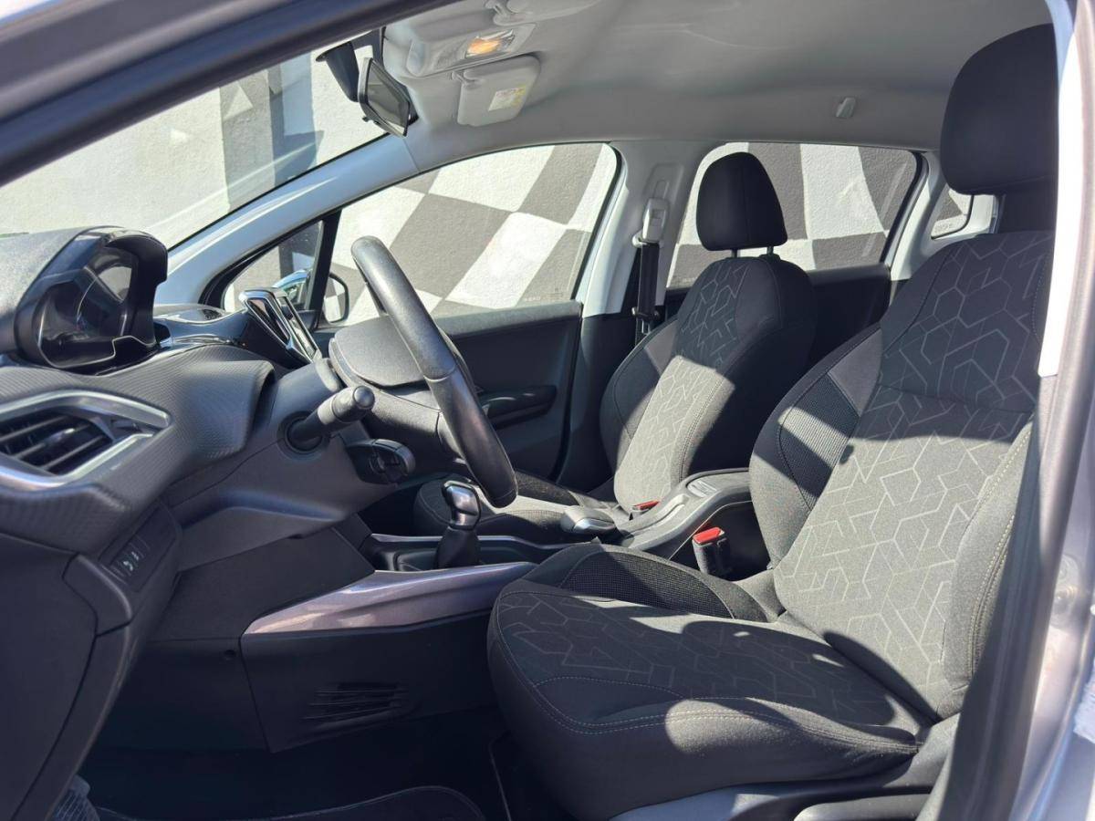 peugeot-2008-2016-gasolina-1199cc