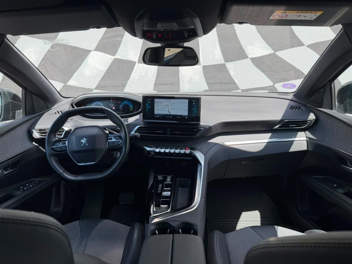 peugeot-3008-2023-hibrido-1598cc