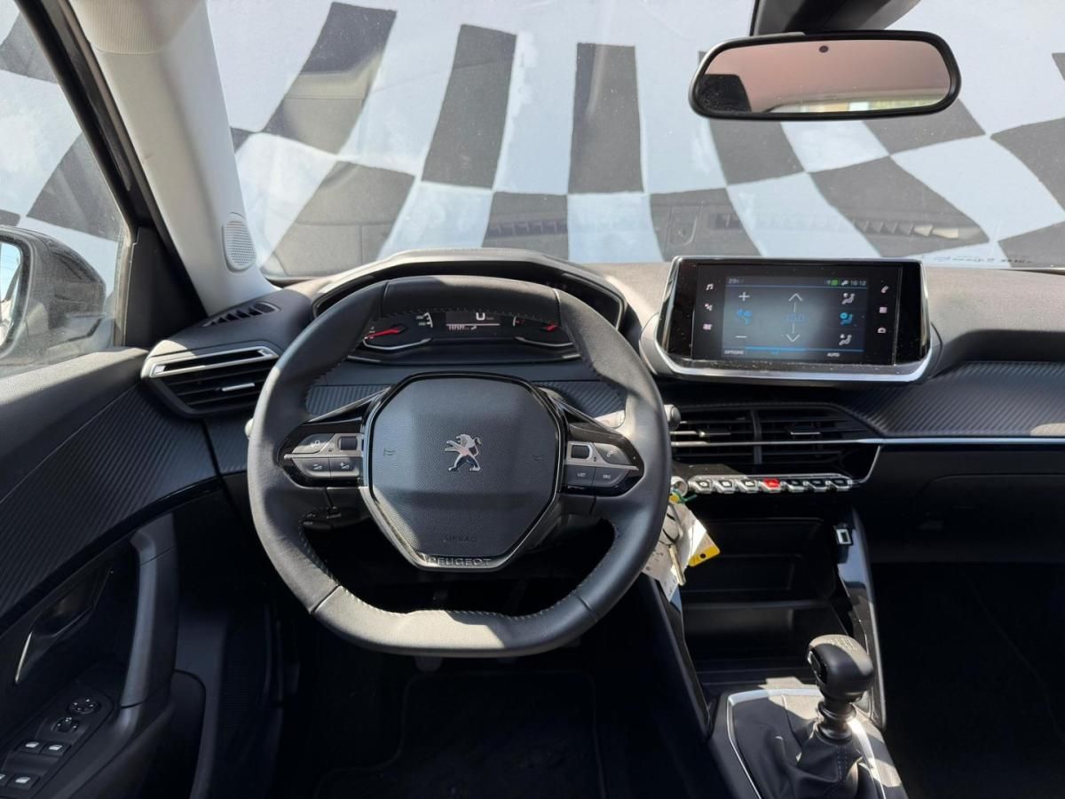 peugeot-2008-2023-gasolina-1199cc