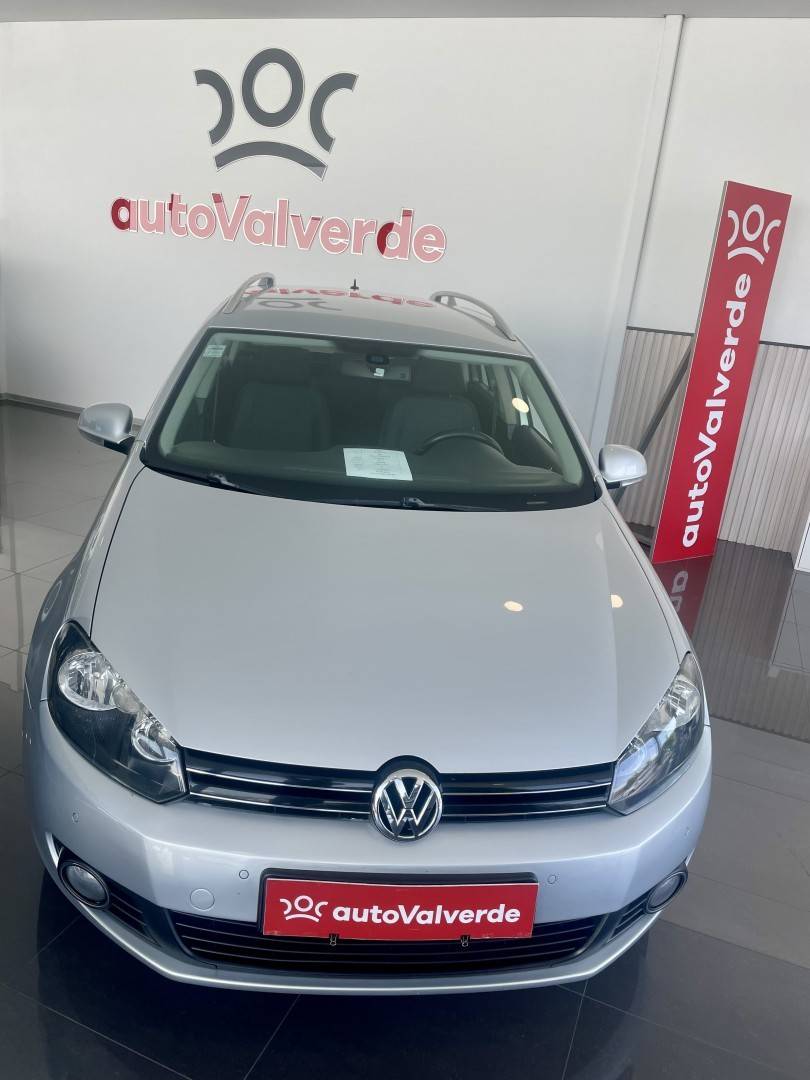 volkswagen-golf-variant-2011-diesel-1598cc