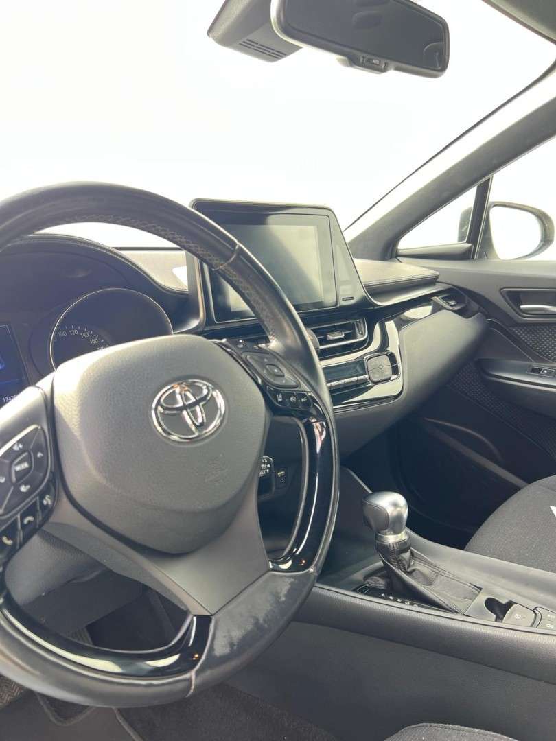toyota-c-hr-2017-hibrido-1798cc