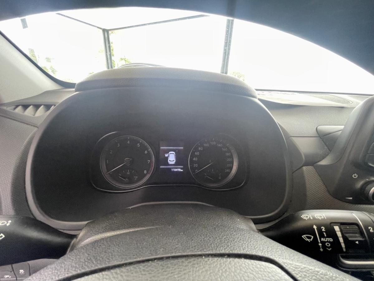 hyundai-kauai-2018-gasolina-998cc