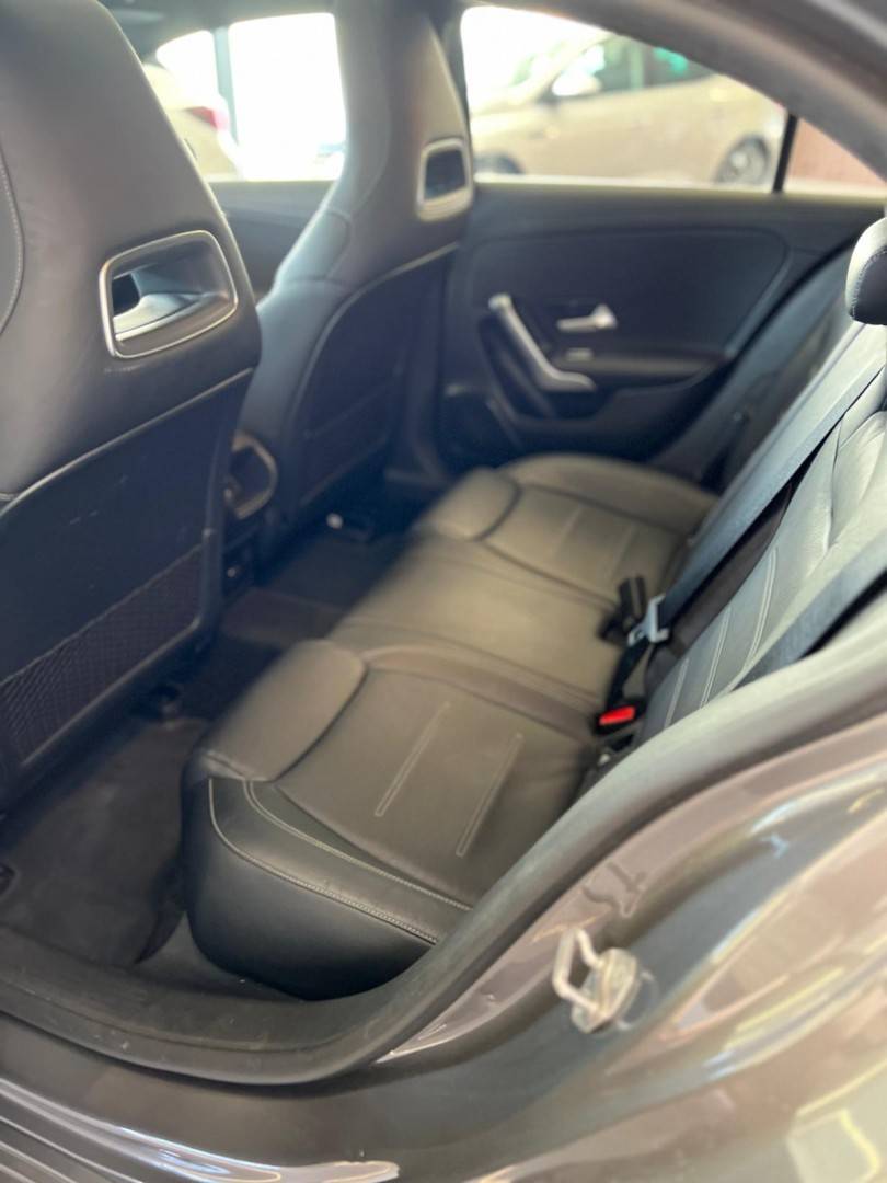 mercedes-benz-classe-a-2020-hibrido-1332cc