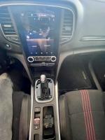 renault-megane-2022-hibrido-1598cc