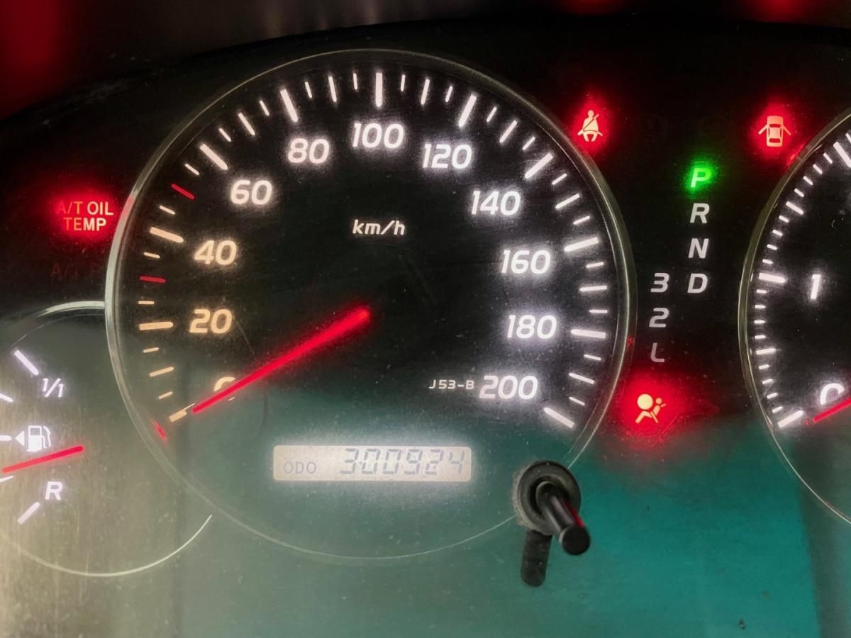 toyota-land-cruiser-2003-diesel-2982cc
