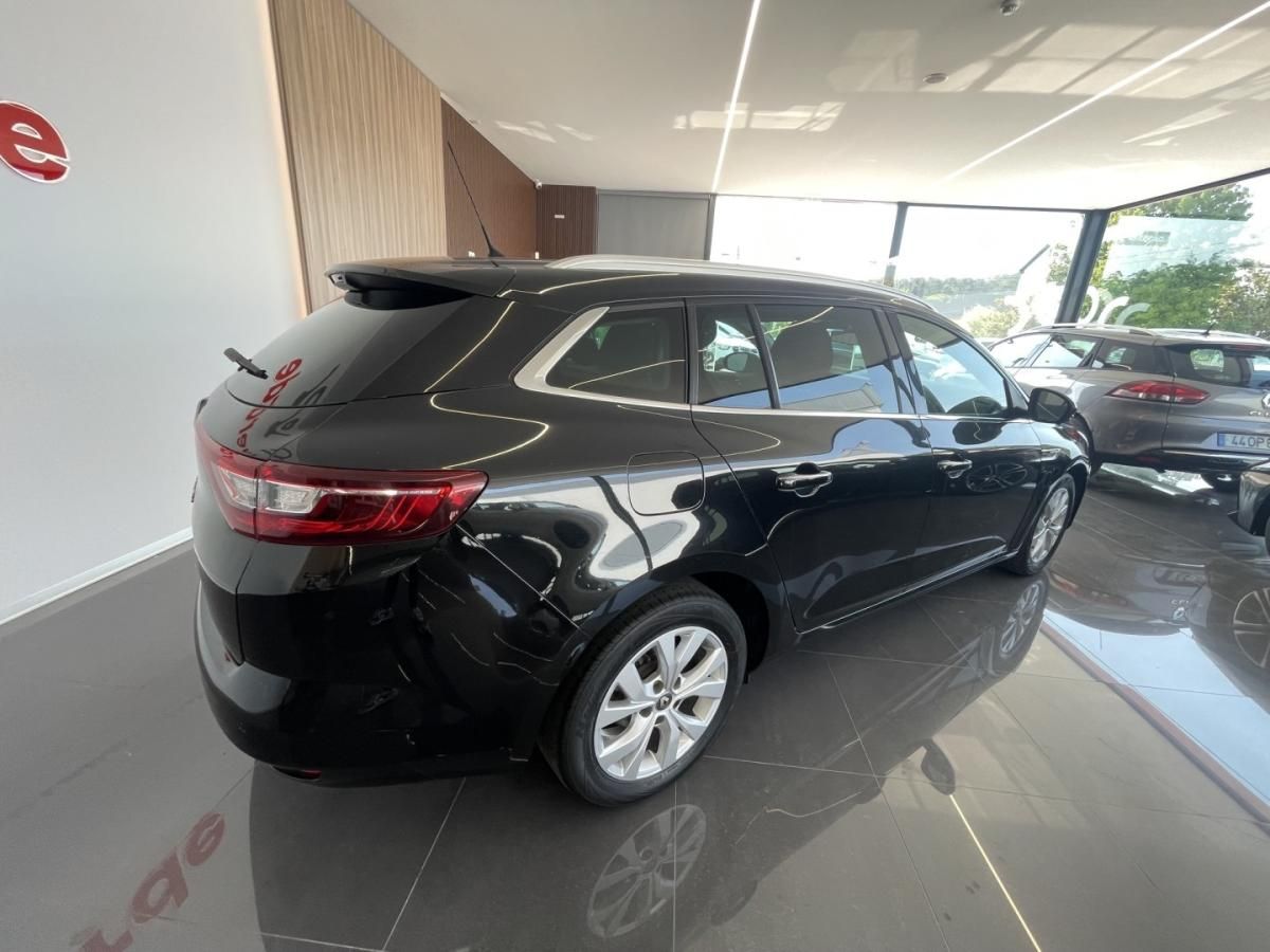 renault-megane-sport-tourer-2019-gasolina-1332cc