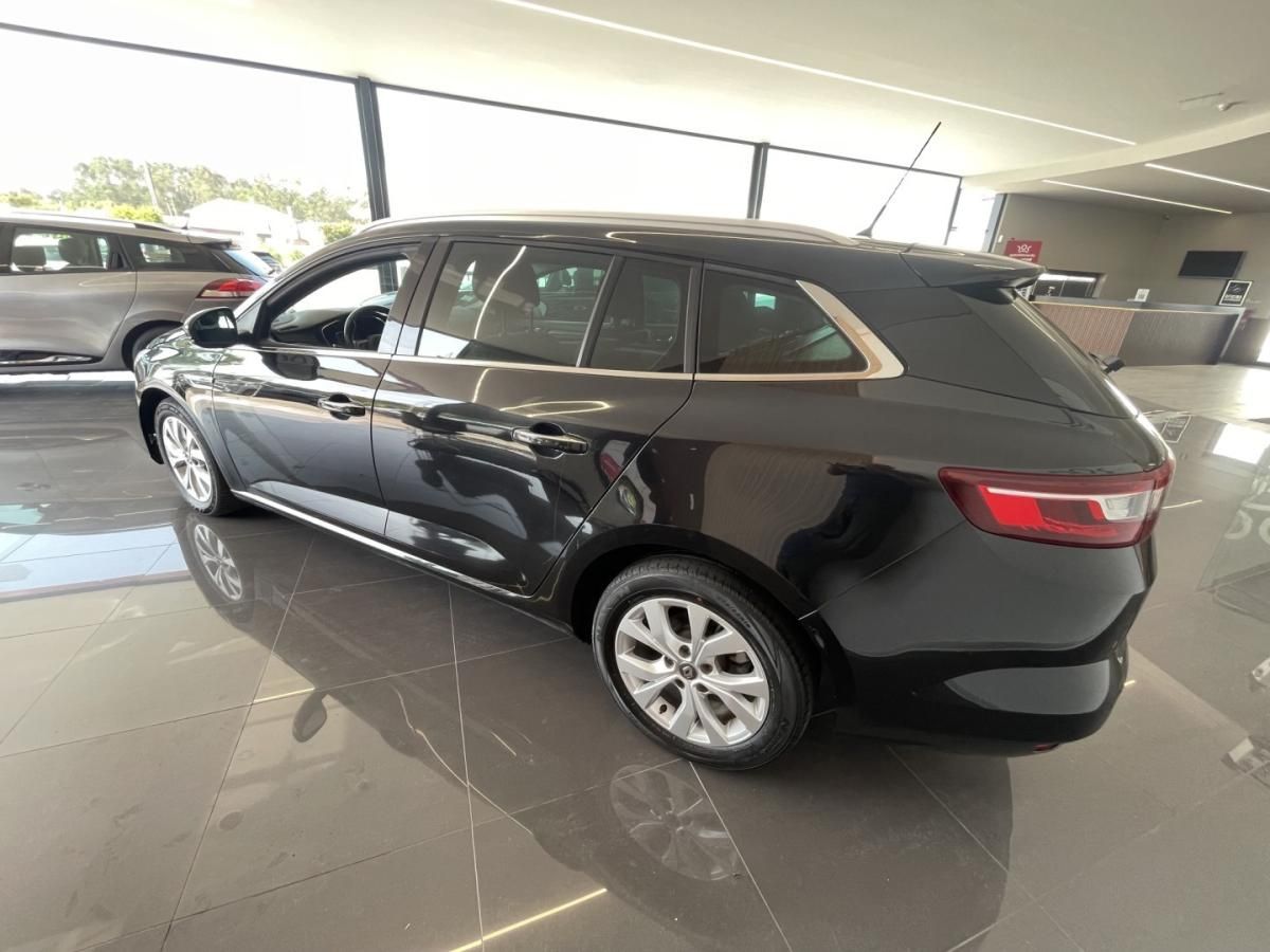renault-megane-sport-tourer-2019-gasolina-1332cc