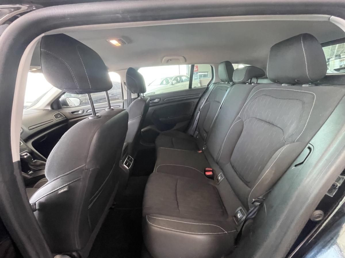 renault-megane-sport-tourer-2019-gasolina-1332cc