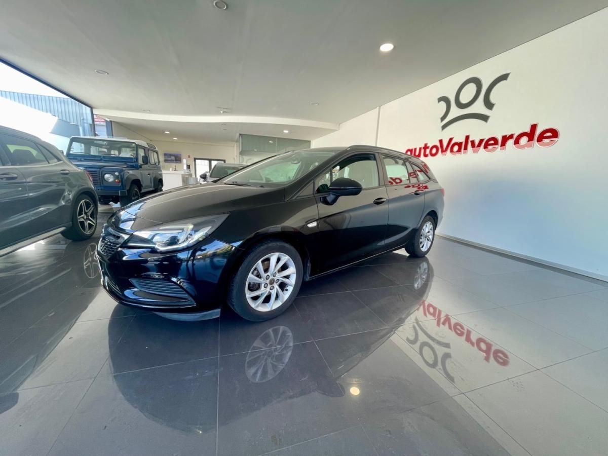 opel-astra-sport-tourer-2018-diesel-1598cc