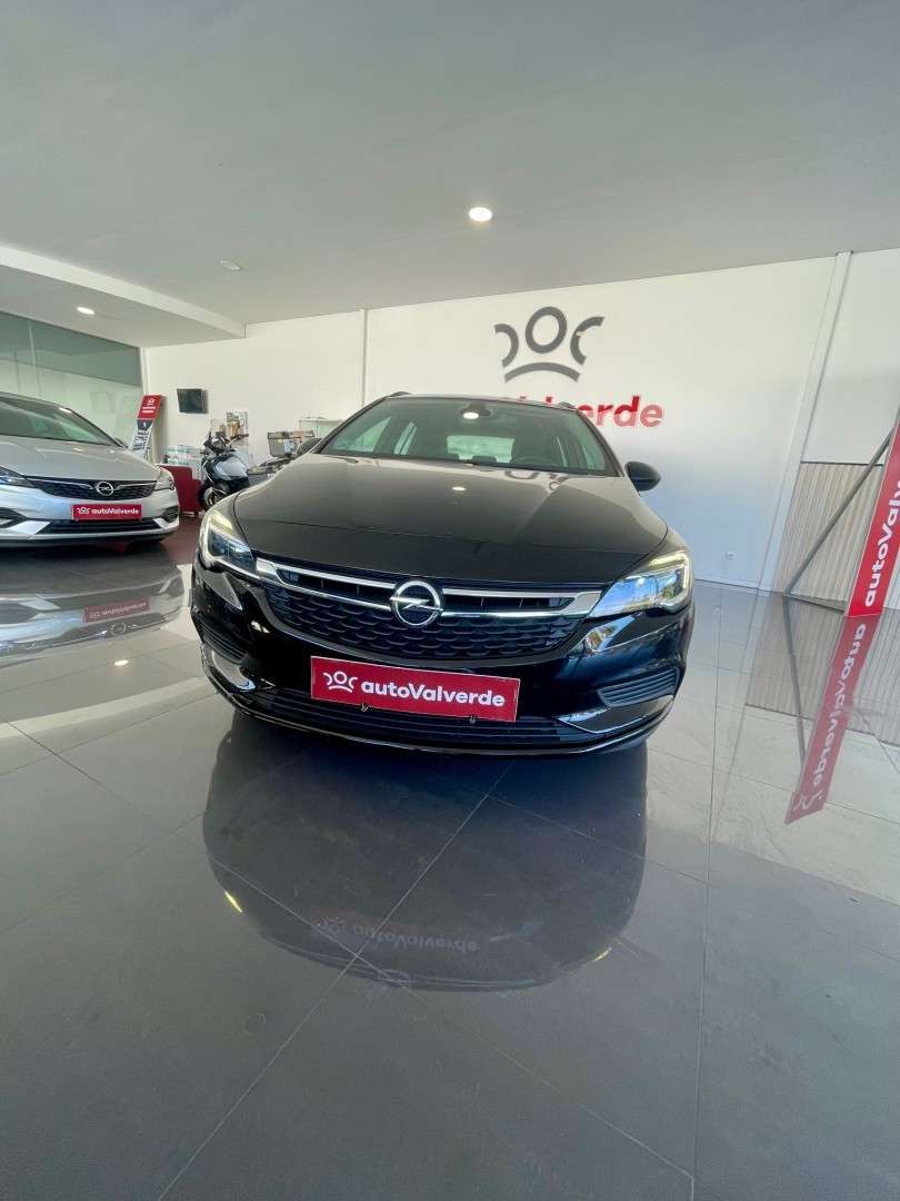 opel-astra-sport-tourer-2018-diesel-1598cc