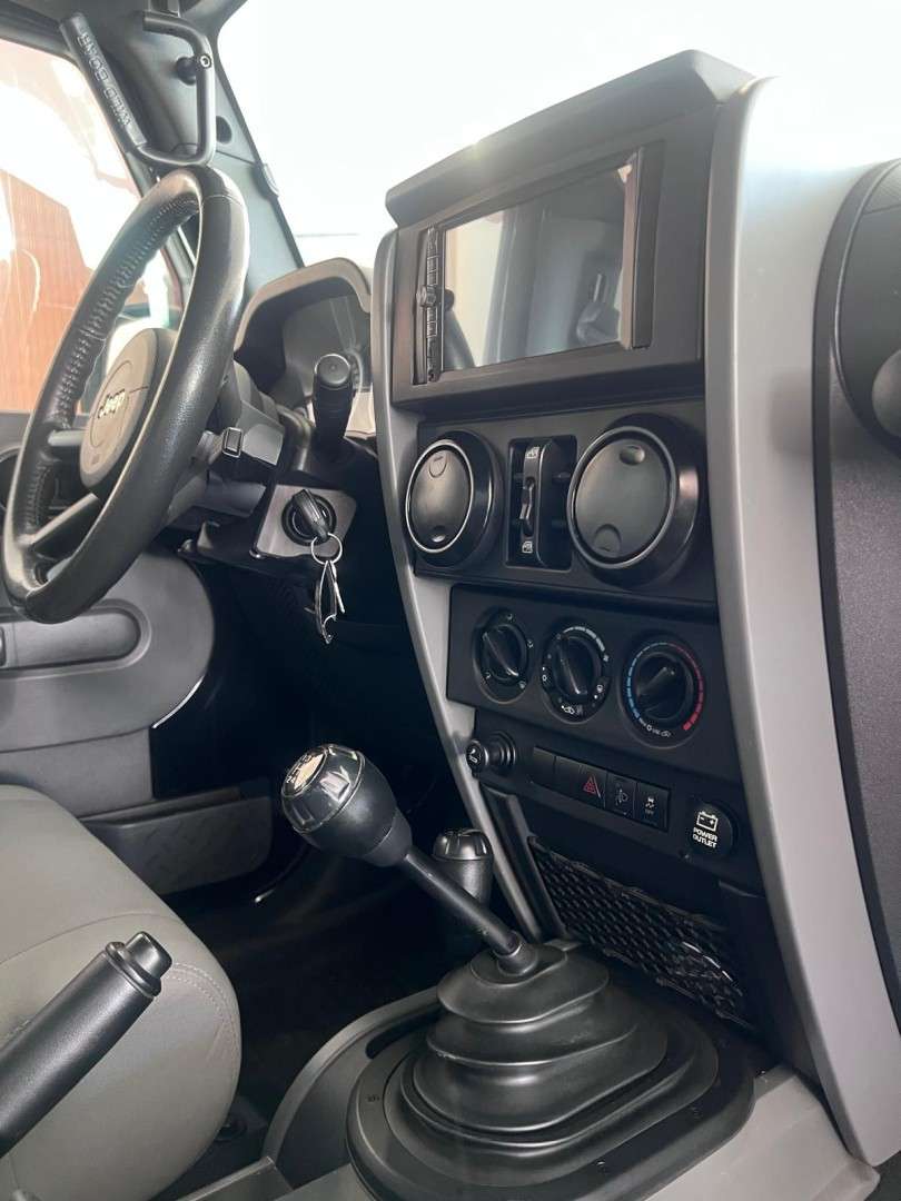 jeep-wrangler-2010-diesel-2777cc
