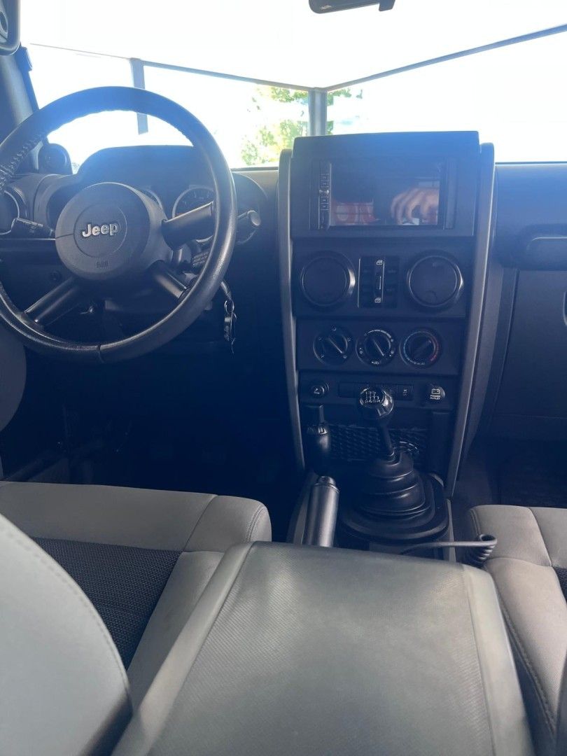 jeep-wrangler-2010-diesel-2777cc