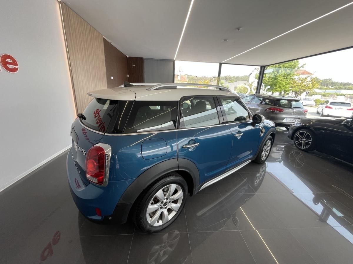 mini-countryman-2019-hibrido-1499cc