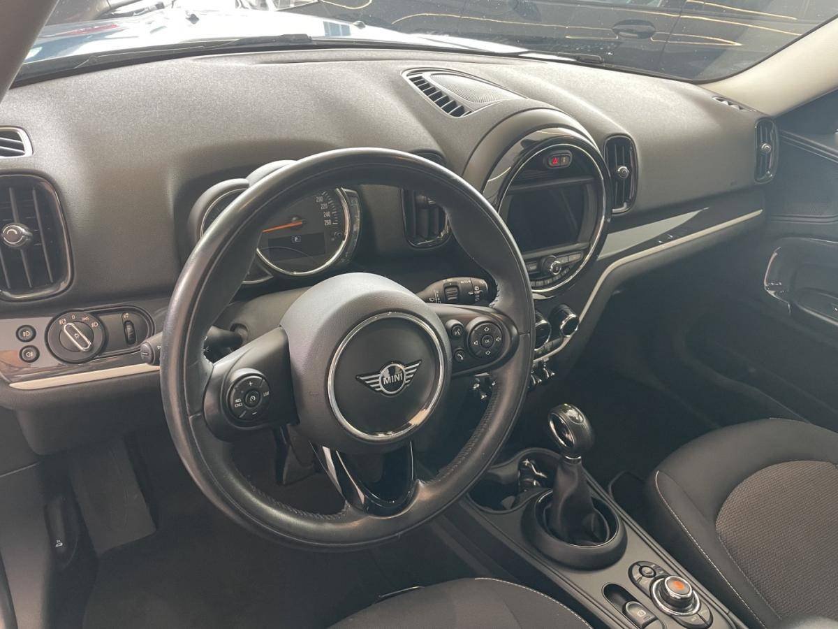 mini-countryman-2019-hibrido-1499cc
