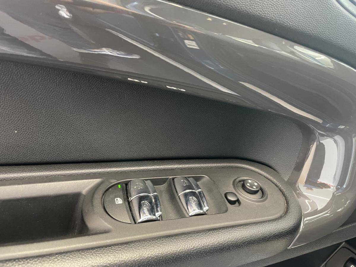mini-countryman-2019-hibrido-1499cc