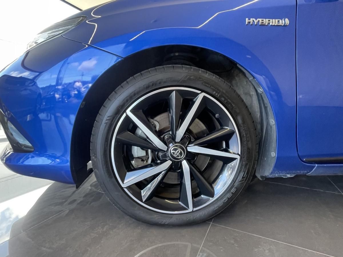 toyota-auris-2018-hibrido-1798cc