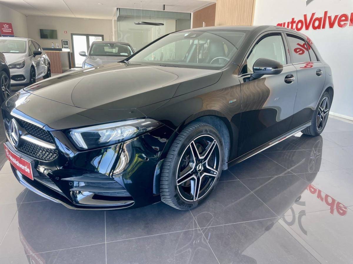 mercedes-benz-classe-a-2021-hibrido-1332cc