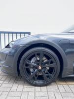 porsche-taycan-2021-eletrico-0cc