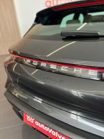porsche-taycan-2021-eletrico-0cc