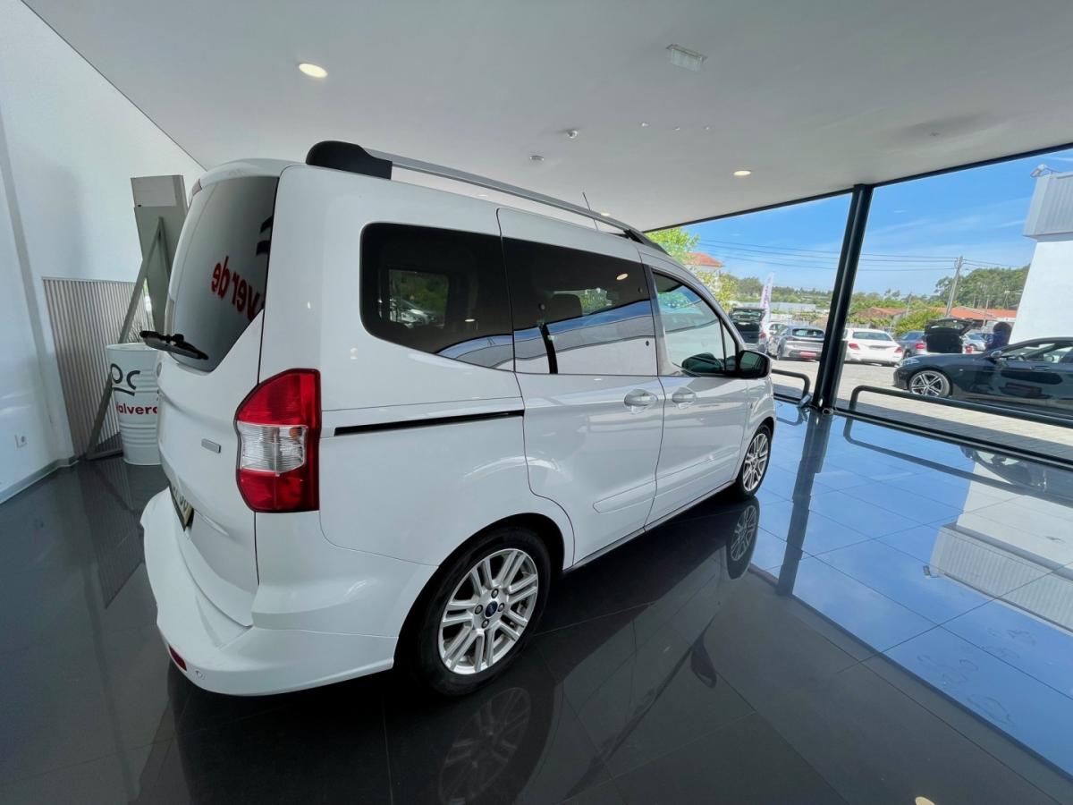 ford-courier-2018-gasolina-998cc