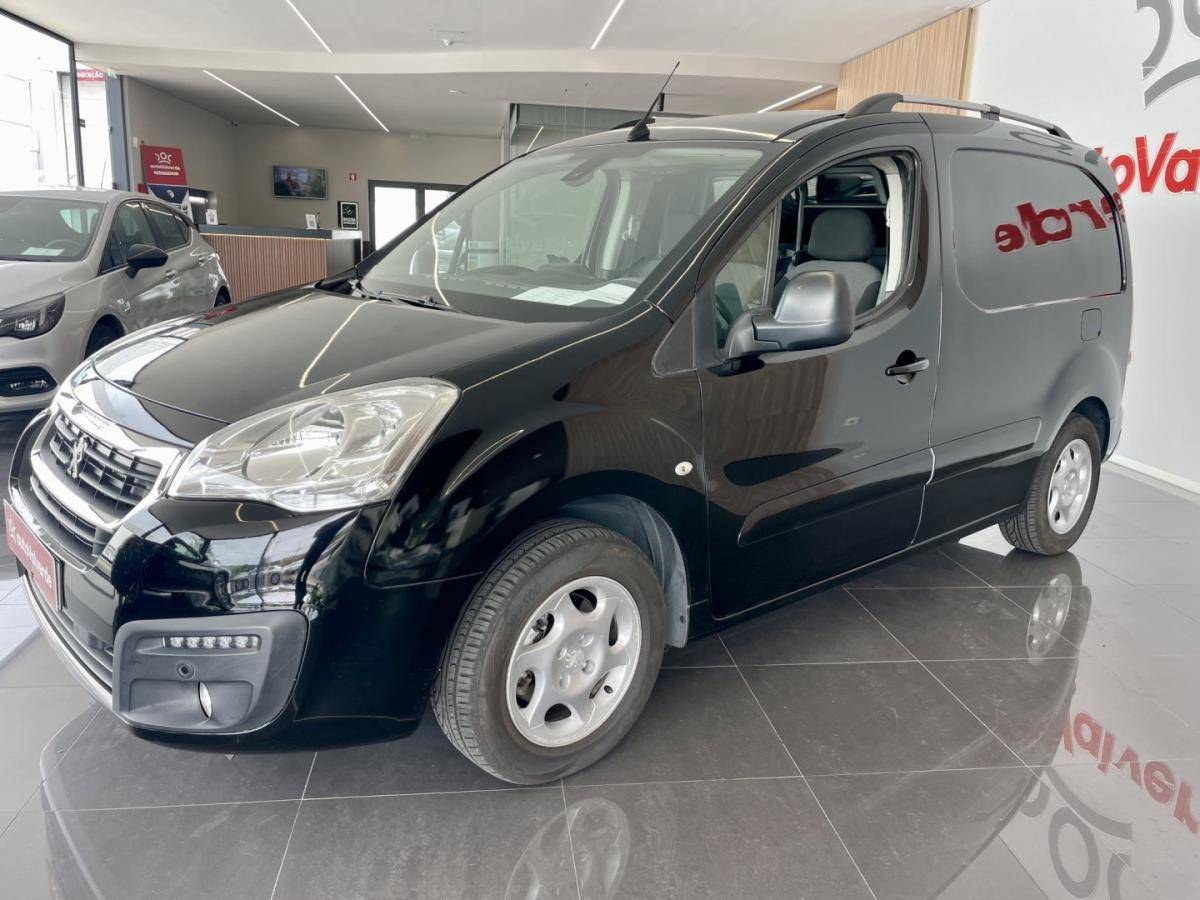 peugeot-partner-2017-diesel-1560cc