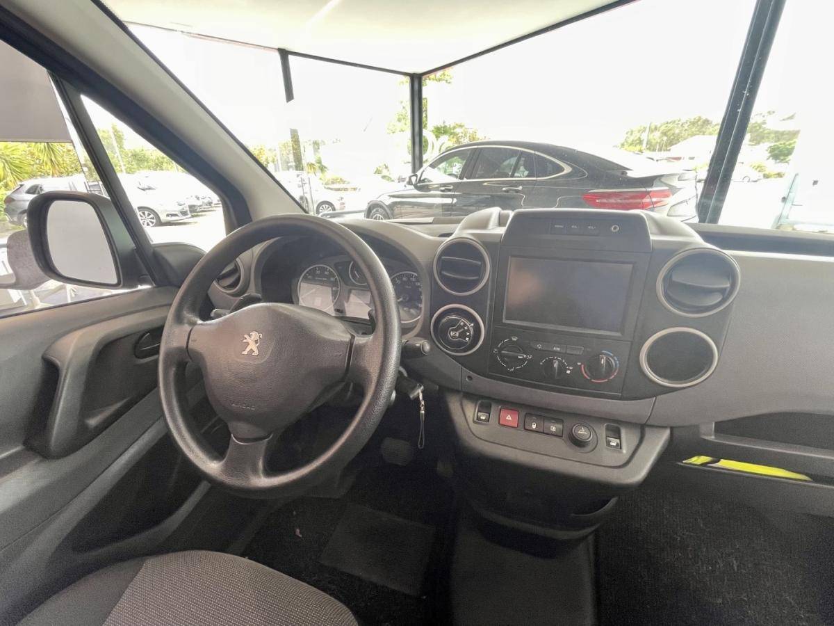 peugeot-partner-2017-diesel-1560cc