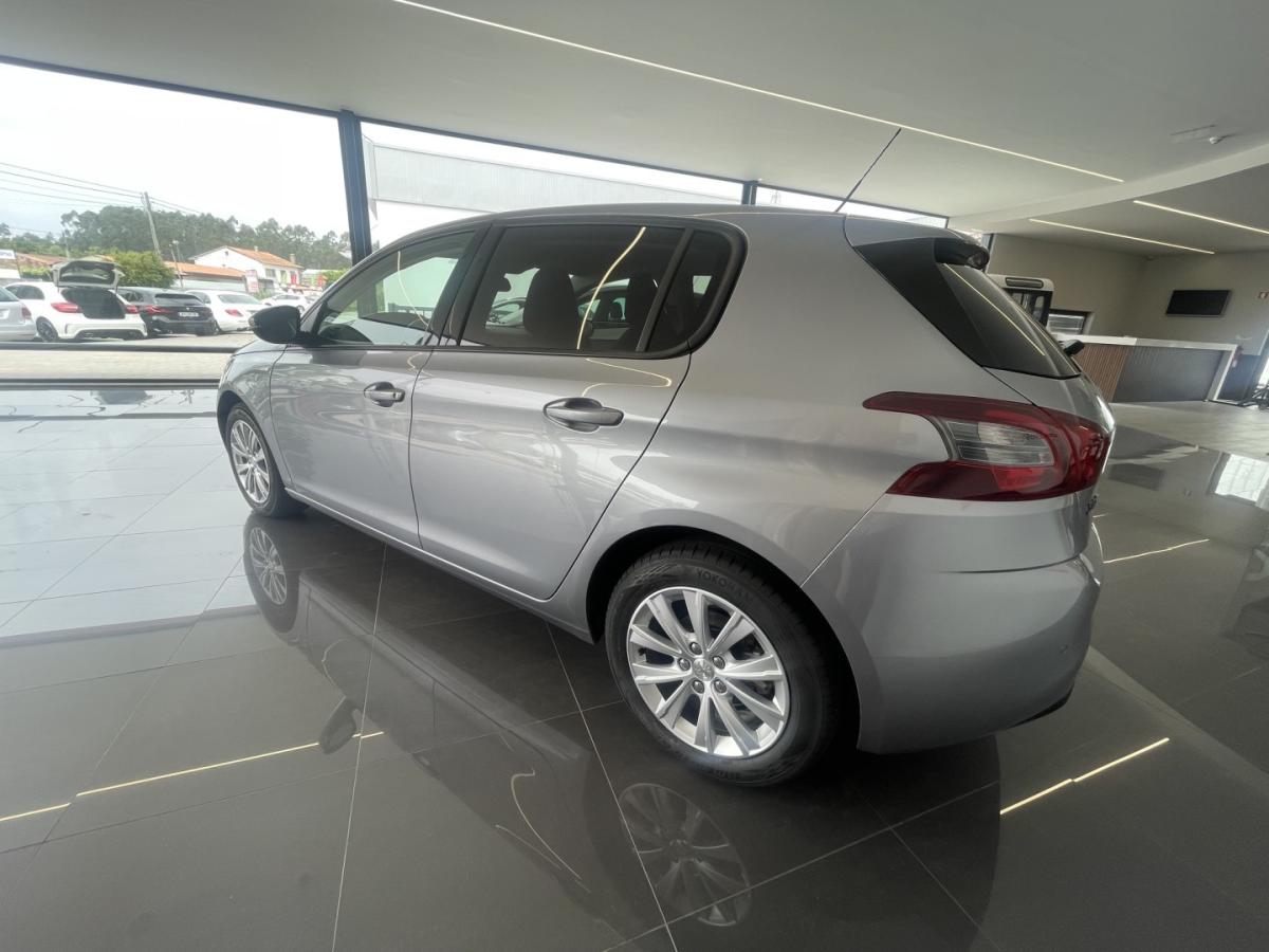 peugeot-308-2018-diesel-1499cc