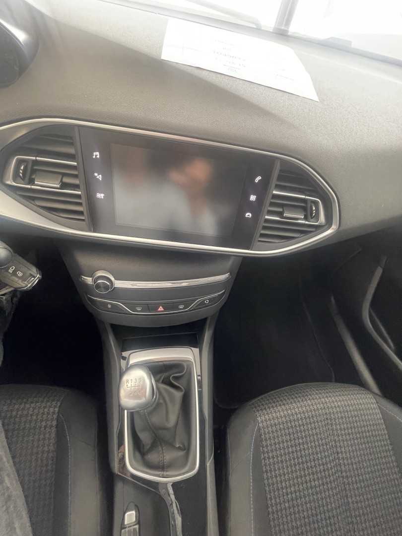 peugeot-308-2018-diesel-1499cc