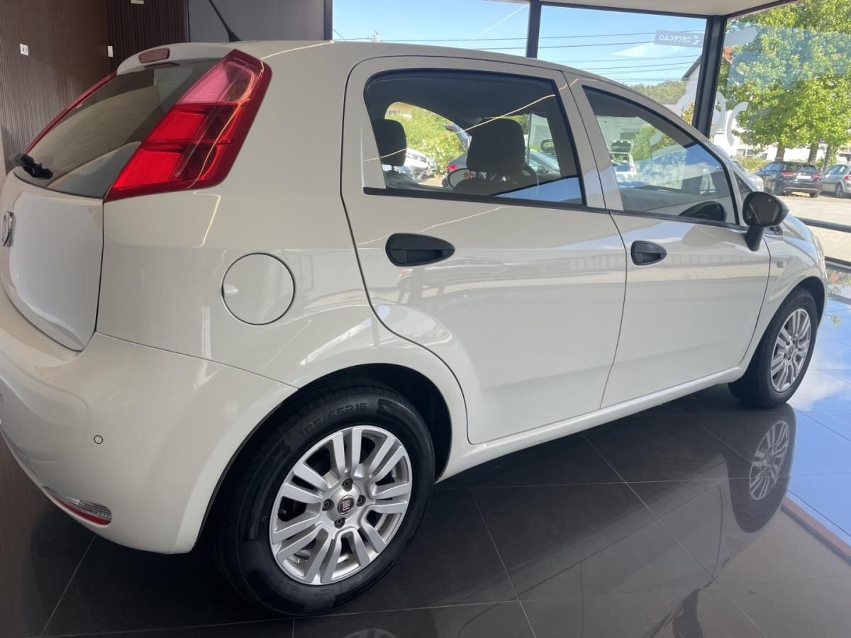 fiat-punto-2018-diesel-1248cc
