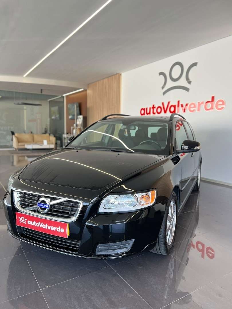 volvo-v50-2010-diesel-1560cc