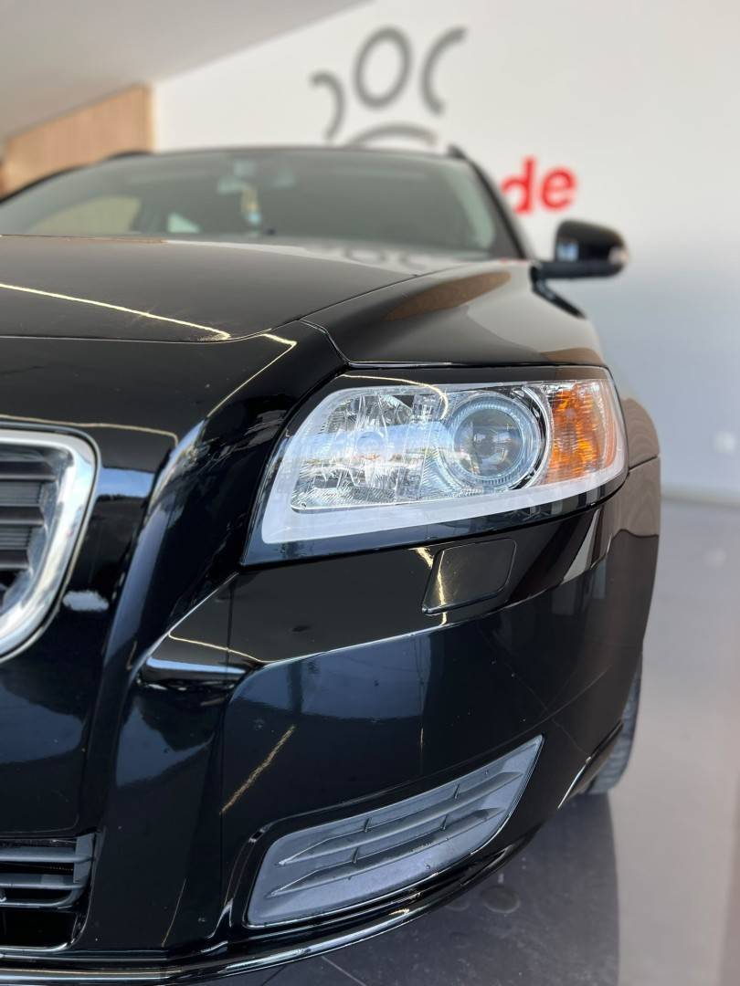 volvo-v50-2010-diesel-1560cc