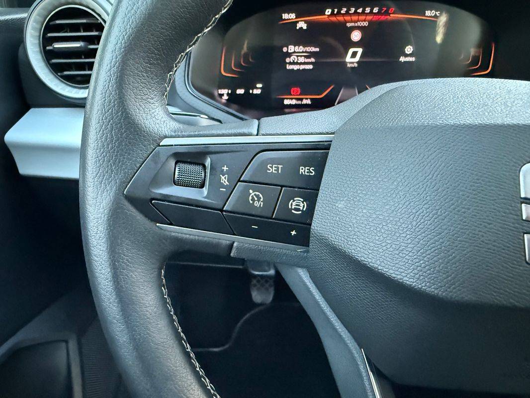 seat-arona-2024-gasolina-999cc