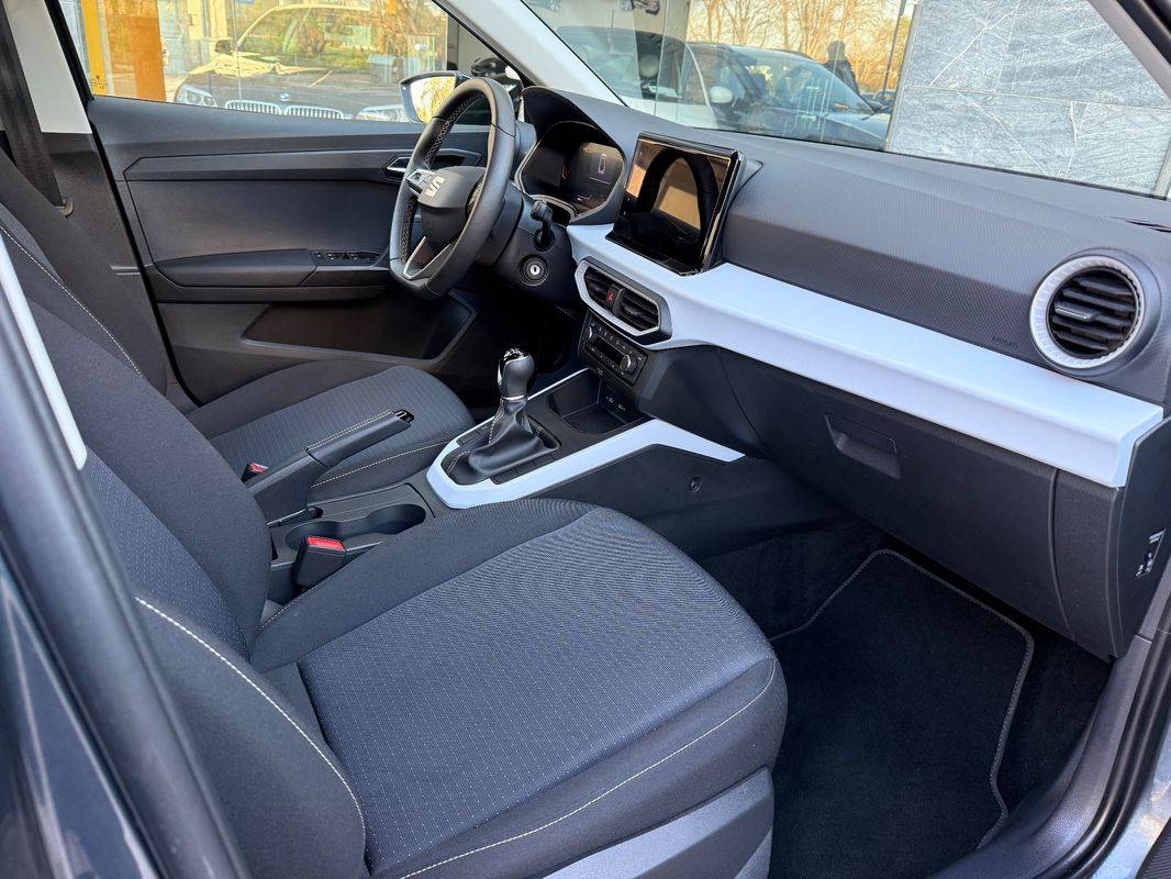 seat-arona-2024-gasolina-999cc